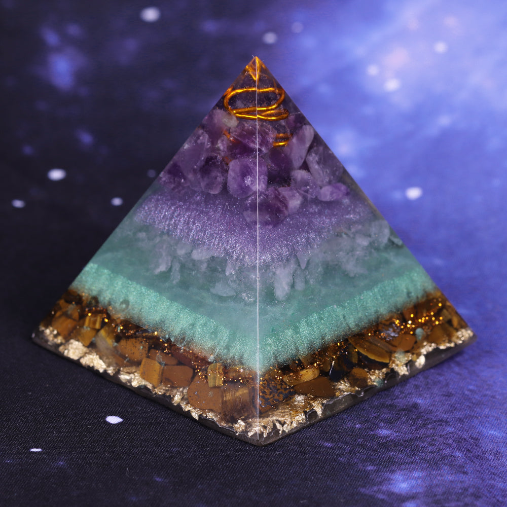 Ornament Seven Chakra Natural Crystal Crushed Stone Energy Tower